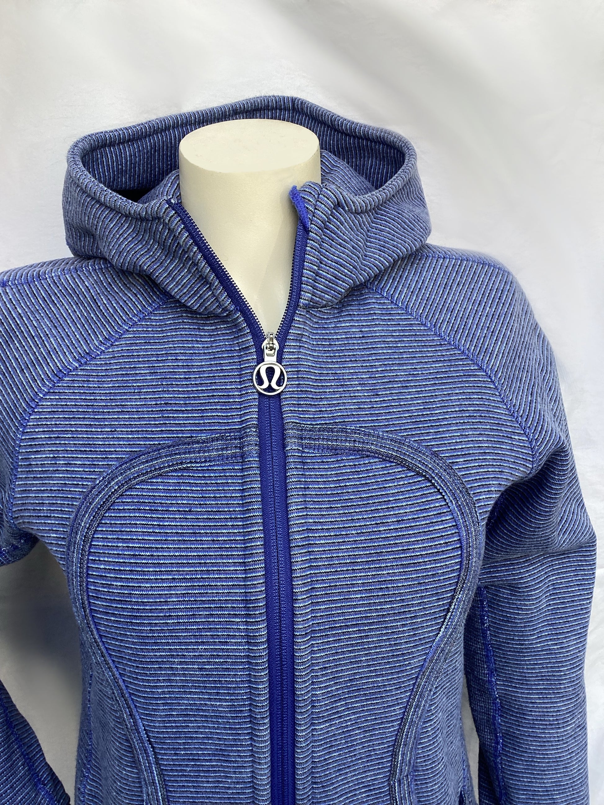 lululemon Blue Striped Fleece Lined Hooded Jacket – PhoenixLuxe
